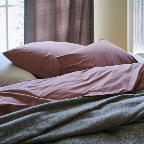 Perkal-Bettwäsche Manteigas in Dunkles Taupe | Schöne Ideen für Ihr Zuhause | URBANARA
