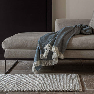 Ravi Runner silver grey, 50% wool & 30% viscose & 20% cotton